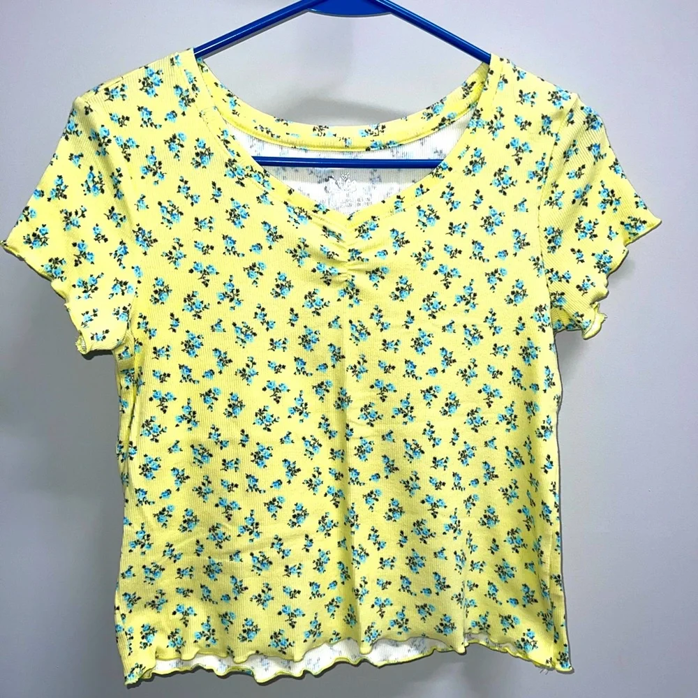 Girls Justice Prairie Style Top With Lettuce Cut Sleeves